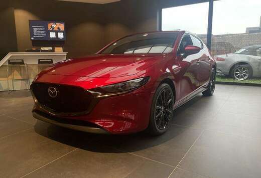 Mazda Hatchback e-Skyactiv X 186 hp
