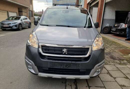 Peugeot Tepee Outdoor 1.2 et 1 An de garantie