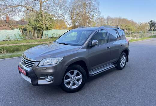 Toyota 2.0i VVT-i  Automatic / Export Afrik Only