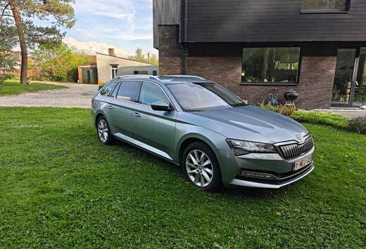 Skoda Superb Combi PHEV 1.4 TSI Ambition DSG (160 kW)