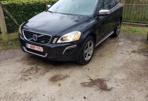 Volvo D3 AWD Momentum