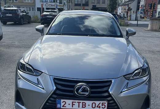 Lexus 300h 2.5i Privilège Line E-CVT