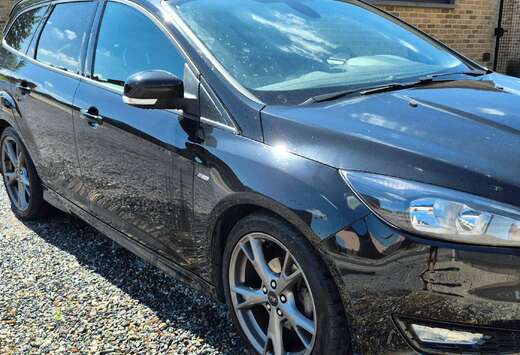 Ford Focus 1.0 EcoBoost ST-Line