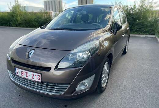 Renault Scénic 2.0i Privilège 7pl.