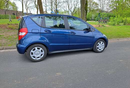 Mercedes-Benz A 160 CDI DPF BlueEFFICIENCY