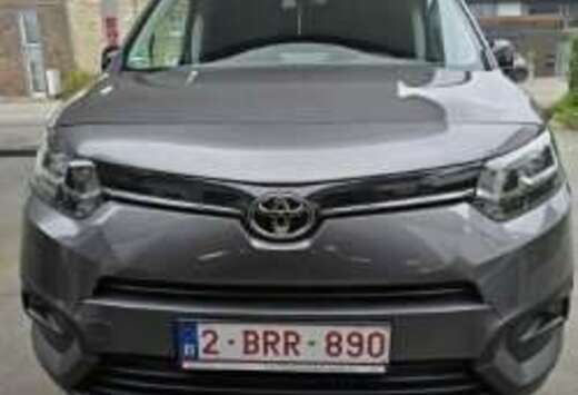 Toyota Proace Verso 1.5 D-4D Compact Shuttle