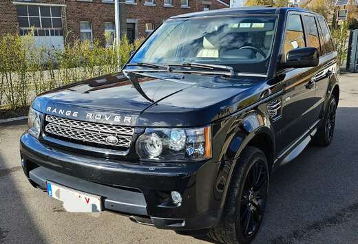 Land Rover 3.0 SdV6 Black Sports Edition