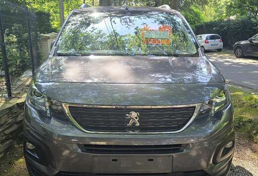 Peugeot Standard BlueHDi 100 BVM5 Allure