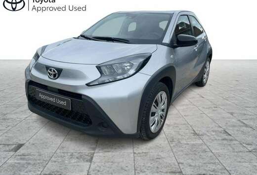 Toyota X play