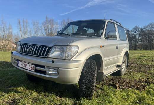 Toyota Land Cruiser D-4D KJ90 Special