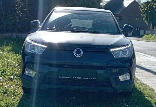 SsangYong Tivoli 1.6 e-XDi 2WD Sapphire ISG