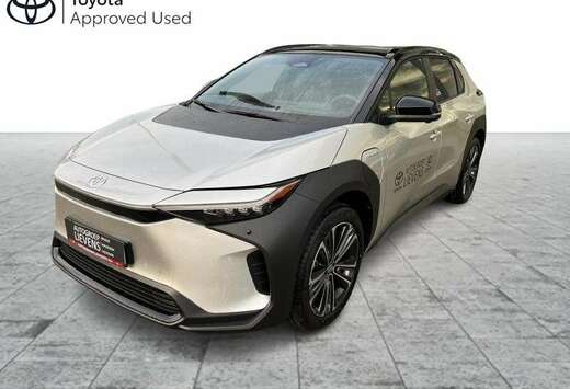 Toyota Style + Style Pack 2WD EV