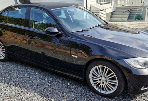 BMW 320i