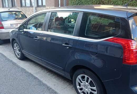 Peugeot 1.6 HDi 115ch FAP BVM6 Active 5pl