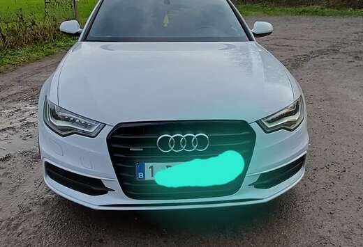 Audi A6 2.8i V6 FSI Quattro S line S tronic