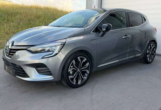 Renault Clio Hybrid 1.6i E-TECH Techno