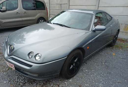 Alfa Romeo 2.0i 16v TS