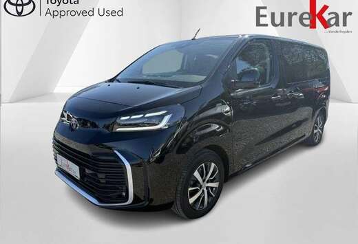Toyota Family PR 8pl MEDIUM