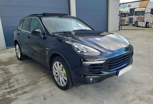 Porsche Cayenne 3.0i V6 PHEV S E-Hybrid Tiptronic S ( ...
