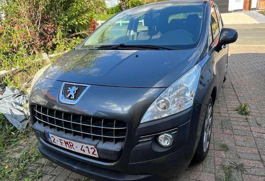 Peugeot 3008 1.6i Premium