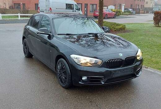 BMW 118d Sport Line zeer proper