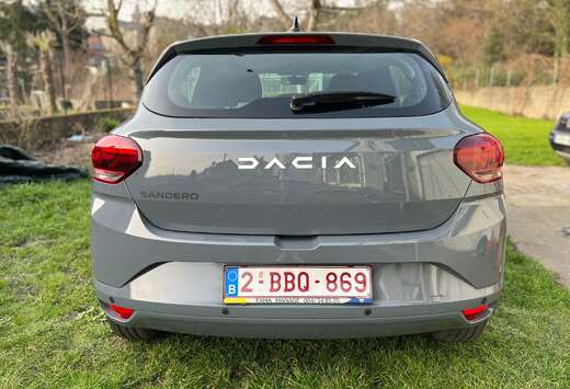 Dacia 1.0i SCe Essential