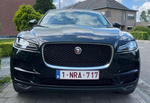 Jaguar F-Pace 2.0 D AWD Pure