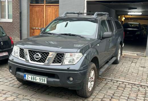 Nissan 2.5 dCi 4x4 Executive IT Sport Top