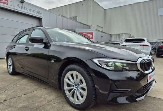 BMW eA Touring // PHEV HYBRID // 2022