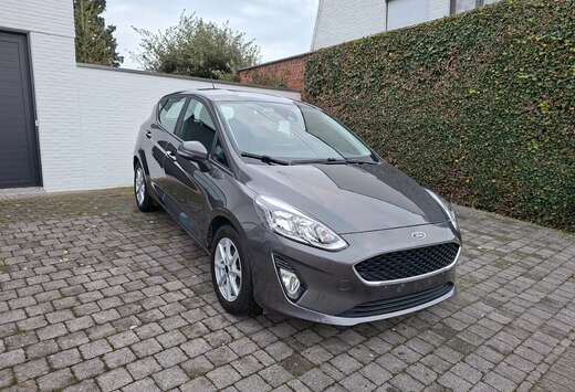 Ford Fiesta 1.1i navigatie alu velgen sensoren app us ...
