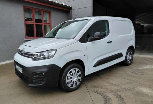 Citroen 1.2 Tsi 81 kw - 05 / 2024 - 4900 Km  - Navi.  ...