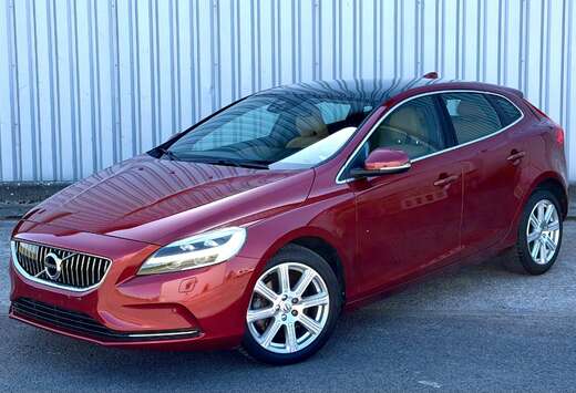 Volvo V40 2.0 T2 Eco Inscription - 12 months warranty