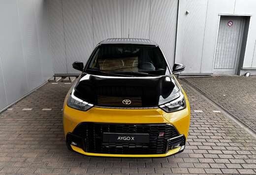 Toyota GR Uitvoering (Catalogus prijs: 30.610,00 €)