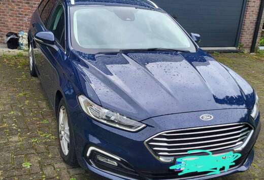 Ford Mondeo Clipper 2.0 Ecoblue AWD Titanium (EU6.2)