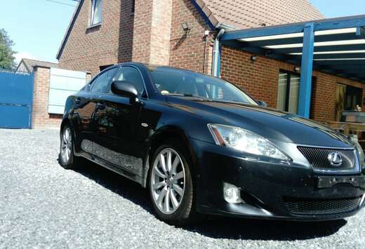 Lexus 2.5i V6 Business