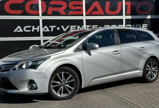 Toyota Avensis SW 2.0 D-4D NAVI CAM CRUISE CLIM AUTO  ...