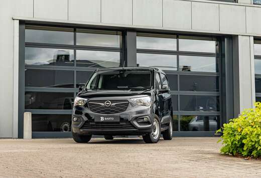 Opel 130 PK AT  3-Zit  Camera  Navi  Airco  Stu...