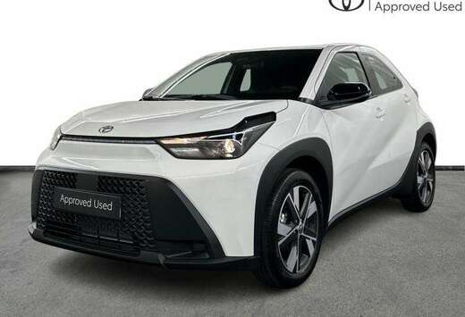 Toyota 116hp HEV Comfort | heated seats