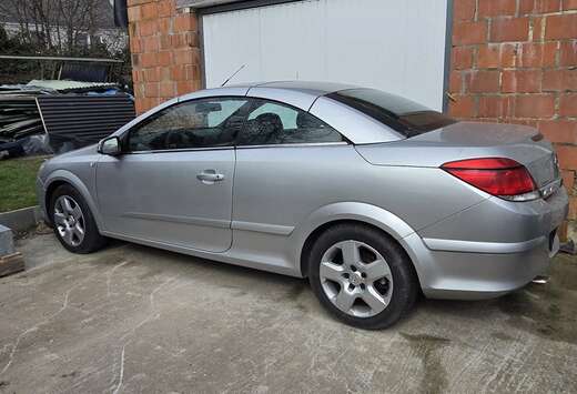 Opel TwinTop 1.9 CDTi Enjoy FAP