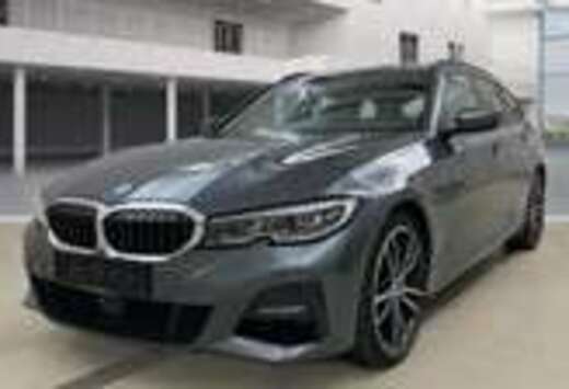 BMW Serie 3 330d xDrive M-Sport Touring