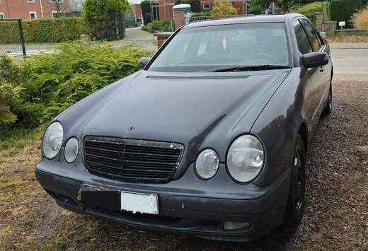 Mercedes-Benz E 220 CDI Elegance