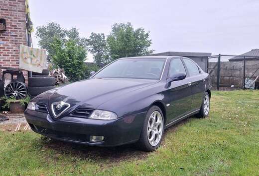 Alfa Romeo 2.5i V6 24v