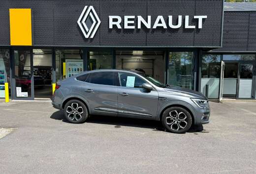 Renault Arkana E-TECH 1.6i Intens