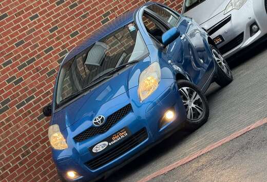 Toyota 5 PORTES AIRCO //