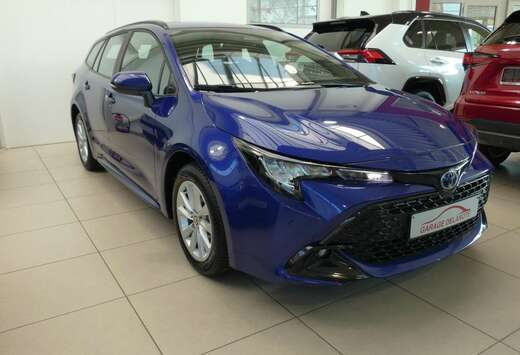 Toyota TOURING 1.8 Hybrid FACELIFT 140pk Dynamic +GPS