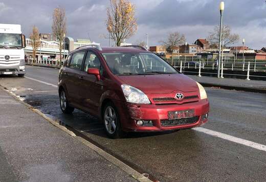 Toyota Corolla Verso 1.8i VVT-i 16v Linea Luna 7pl.