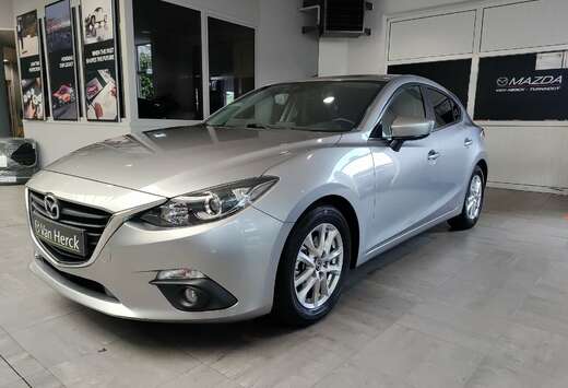 Mazda 2.0 SKYACTIV-G  Active Automaat + winterset