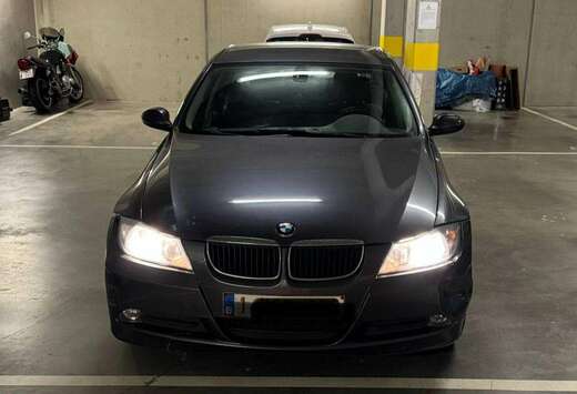 BMW 318i