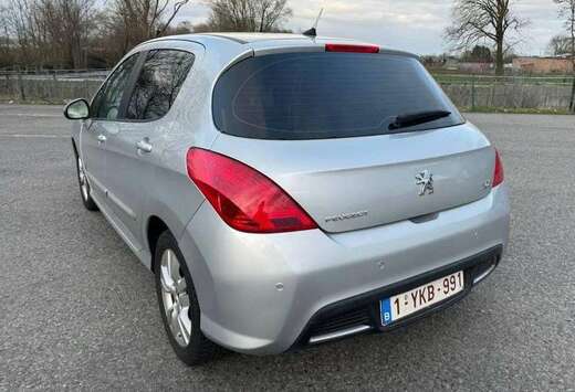 Peugeot 308 1.6 HDi Black
