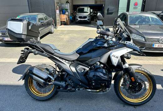 BMW Triple Black Full Option | top Case + Bagagerie | ...